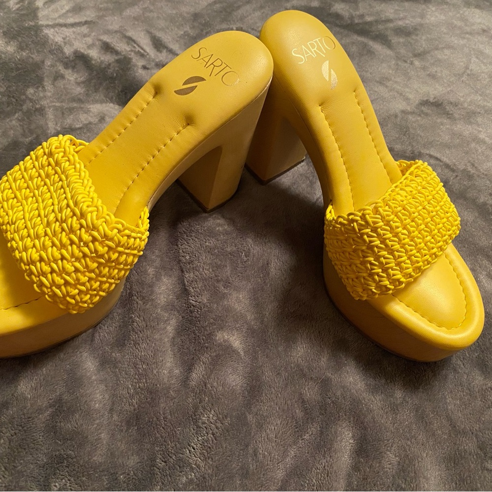Sarto women’s dress platform sandals size 8